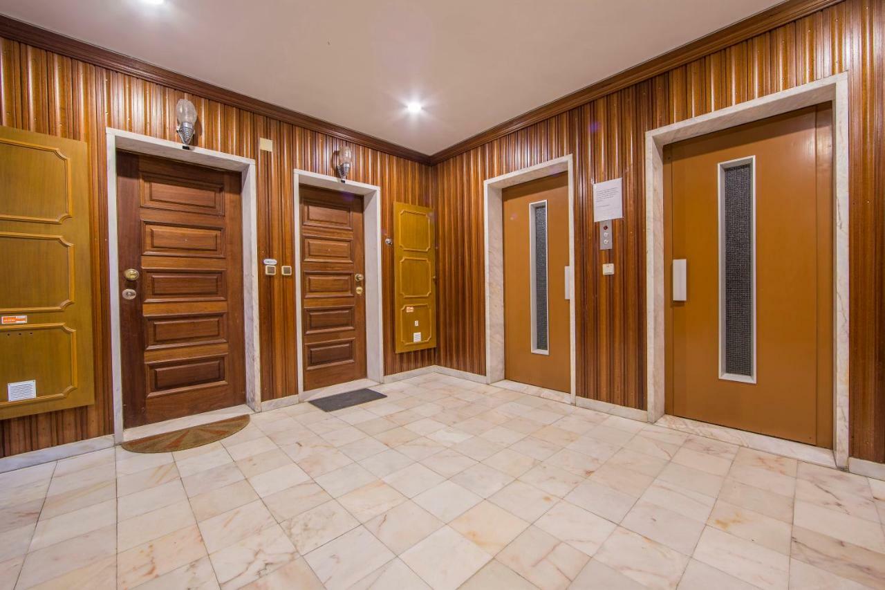 Apartmán Av. 1º De Maio Costa de Caparica Exteriér fotografie