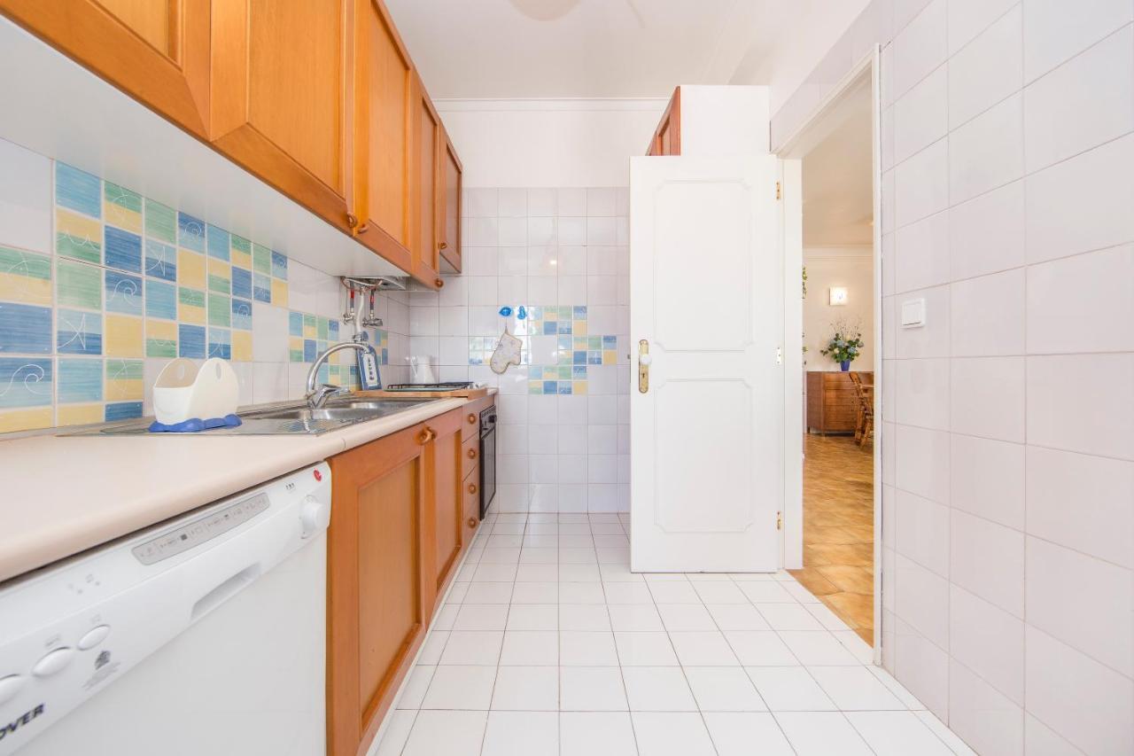 Apartmán Av. 1º De Maio Costa de Caparica Exteriér fotografie